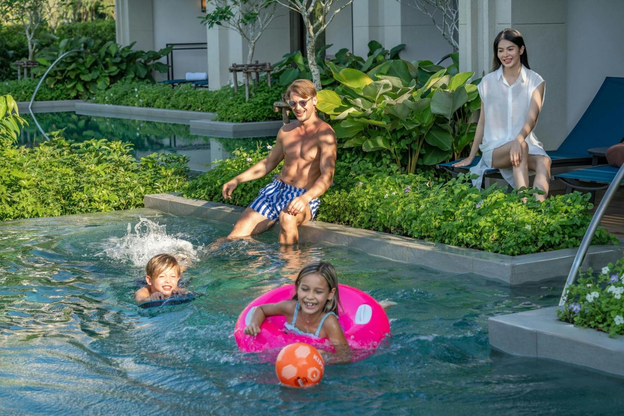 Khao Lak Marriott Beach Resort & Spa Esterno foto